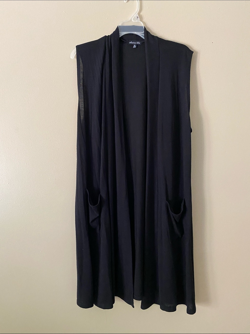Alfred Dunner Black Sleeveless Duster Tunic with Pockets